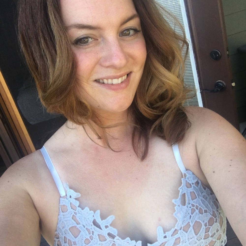 Meet your Posher, Stacy